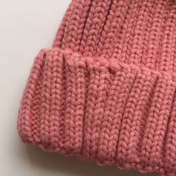 NWT Pink Toque - Faux Fur Pom Pom (imperfect) - Picture 4 of 14